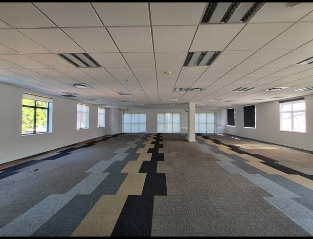 840M² OFFICE TO LET IN ILLOVO